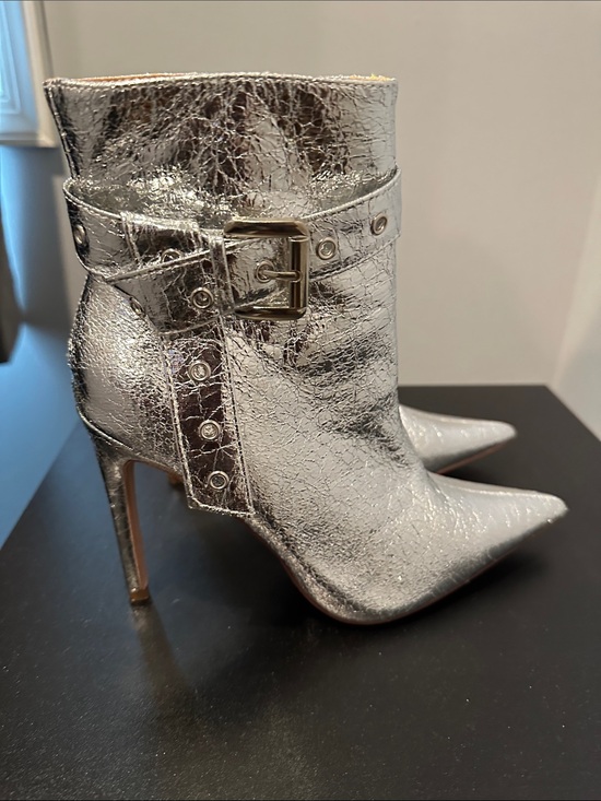 Chase + Chloe Shoes - Chase + Chloe Silver Pointed-Toe Stiletto Ankle Boots